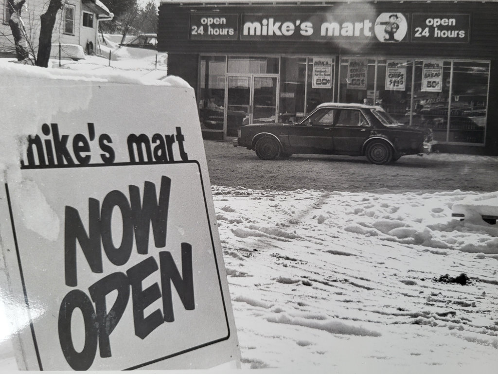 Mikes-Mart.jpg