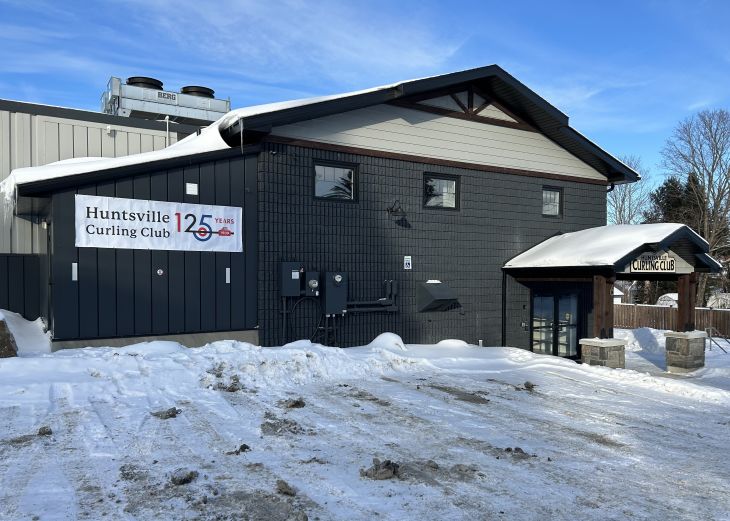 Curling-Club-photo.jpg