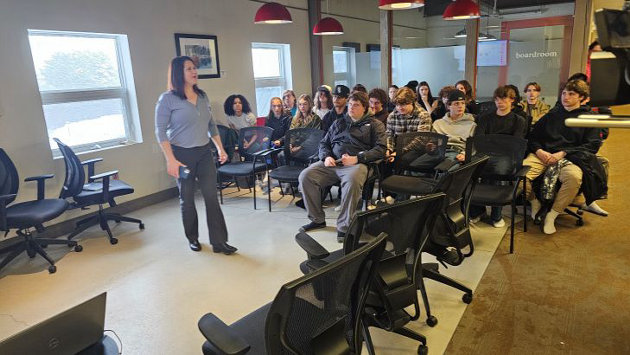 Students present their business ideas to mock ‘Shark Tank’