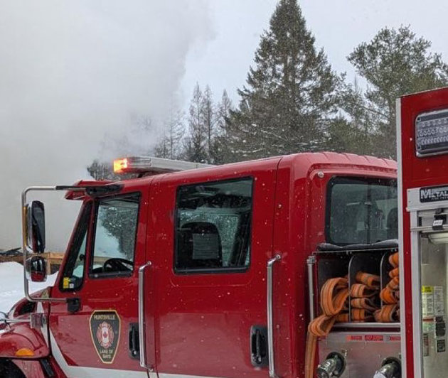 Fire destroys home on Oak Ridge Rd in Huntsville