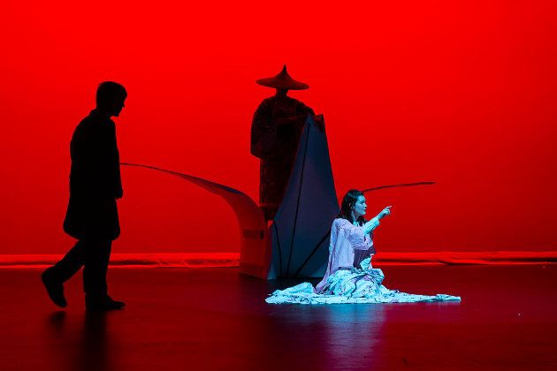 youth-theatre.jpg