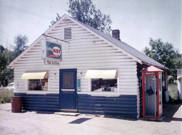 From Wayback Wednesday!: Blue Bell Tea Room | Sponsored by Jamie Lockwood, Broker/Owner of Sutton Group Muskoka Realty