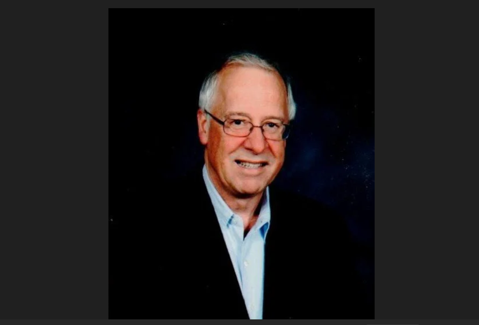 zygbKBwc-Len-Ross.png