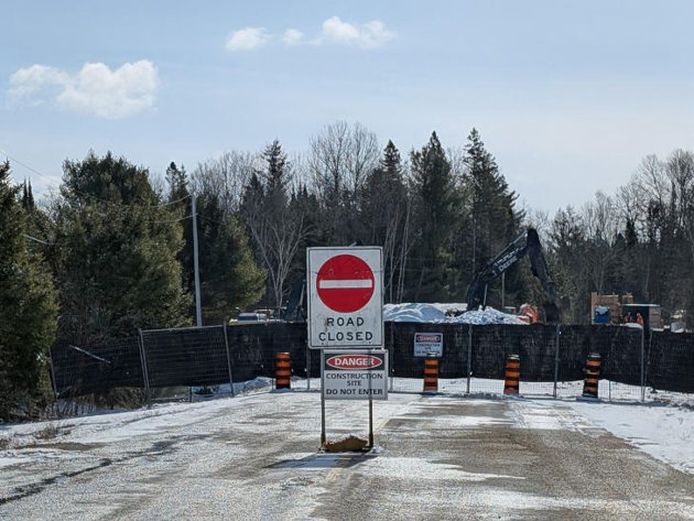Residents say they’re being left in the dark as  Ravenscliffe Road closure drags on | Letters