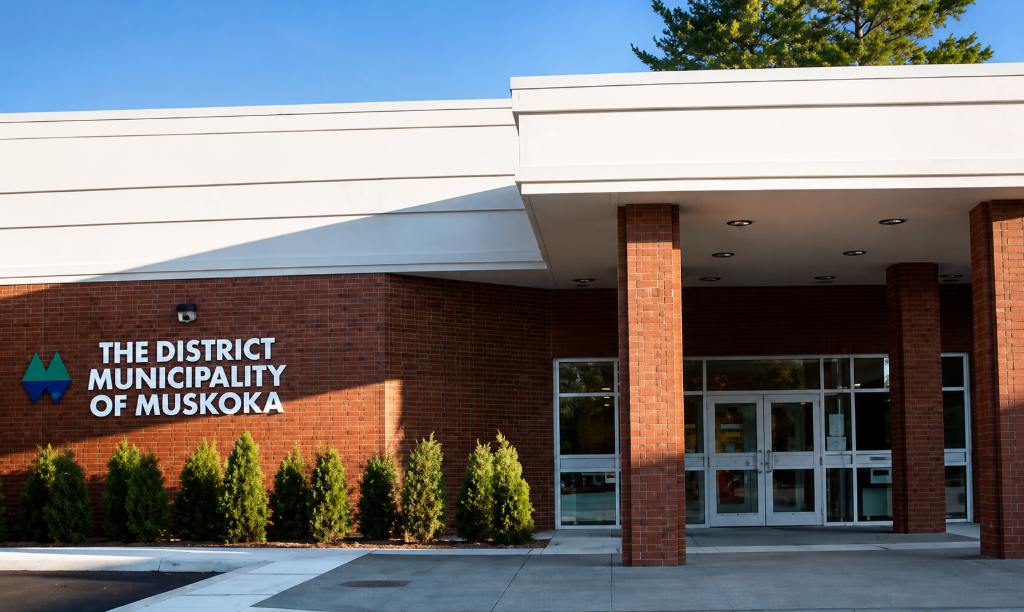 Minister requests staff post Muskoka Chair position on District website