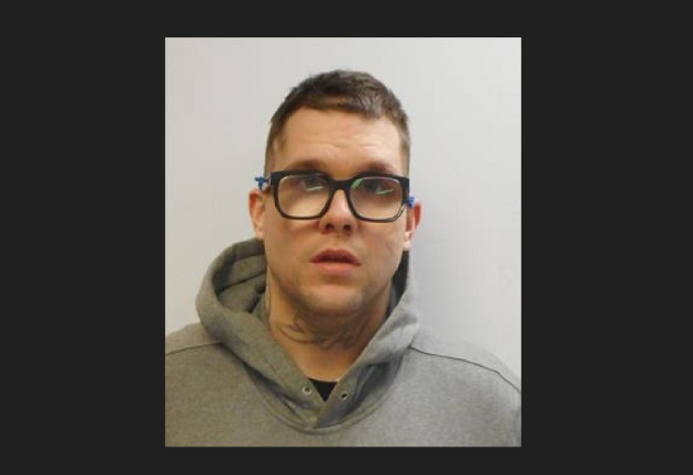 Federal offender wanted on a Canada-wide warrant